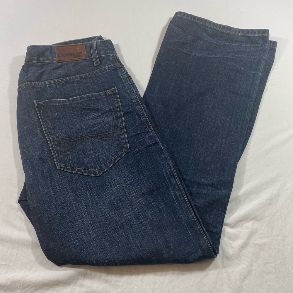 Express Kingston Classic Fit Jeans Regular Rise Bootcut Jeans 32x32 Men’…